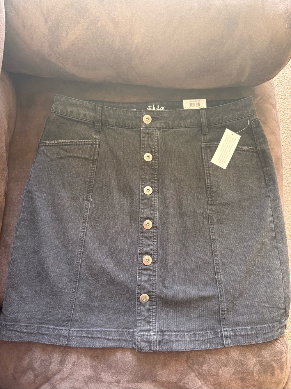 Y2K Syle & Co. Black Denim Mid-Rise Button Front Mini Skirt – Mudd – Size 14 –